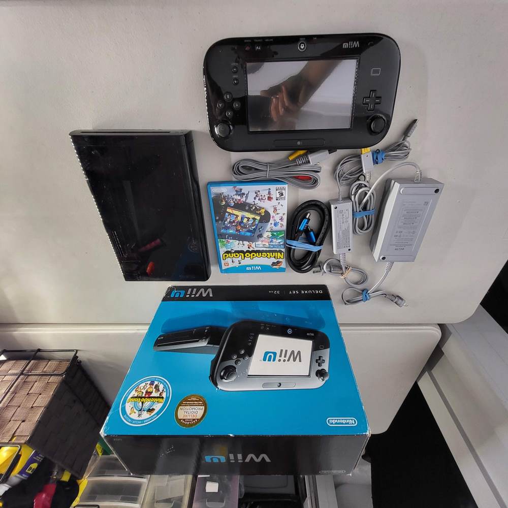 🎮 Used Nintendo Wii U Deluxe Set Video Game Console 🎮