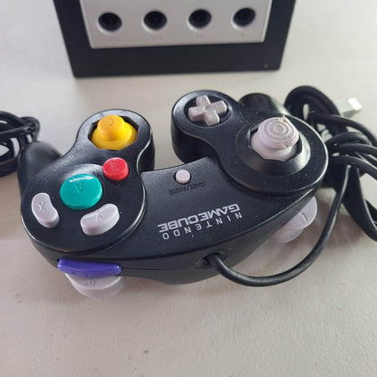 Black Gamecube System Cosnole  [DOL-101]  (Condition-)