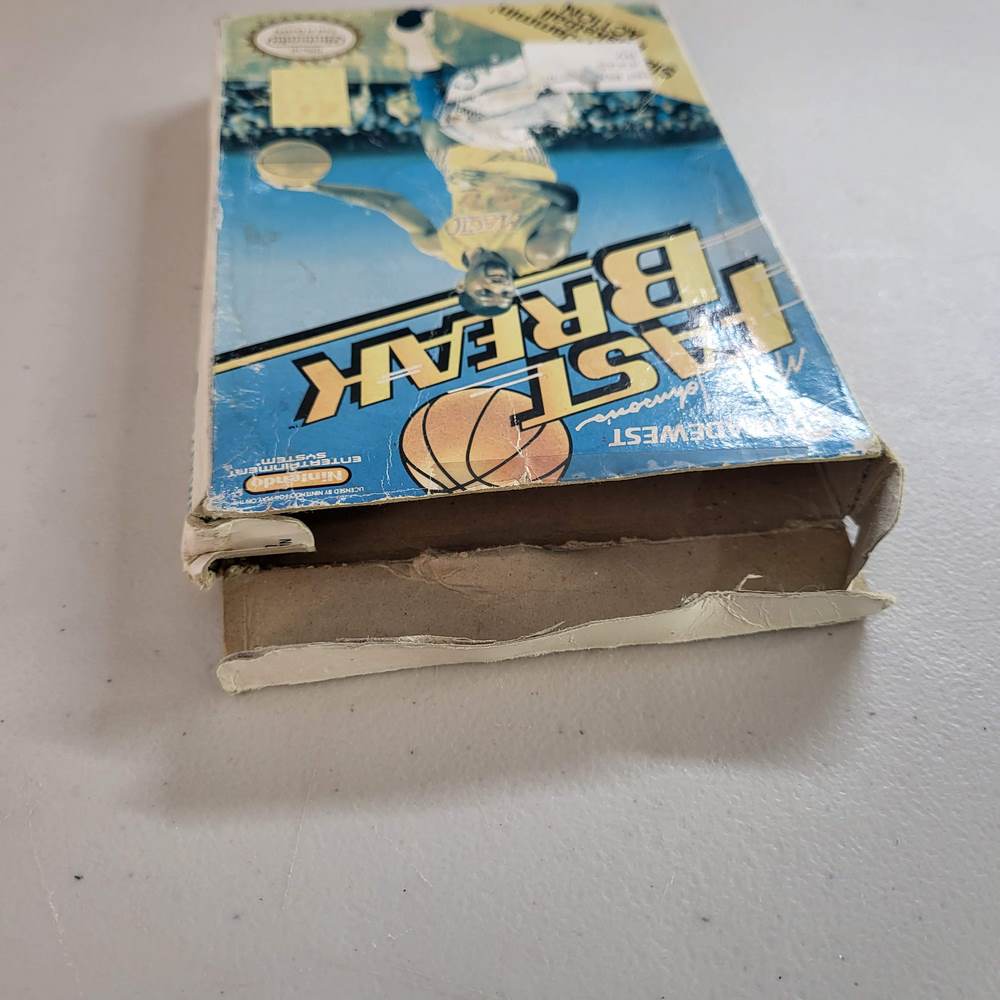 Magic Johnson's Fast Break NES (Cb) (Condition-)