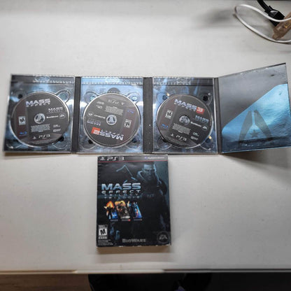 Mass Effect Trilogy Playstation 3  (Cb)