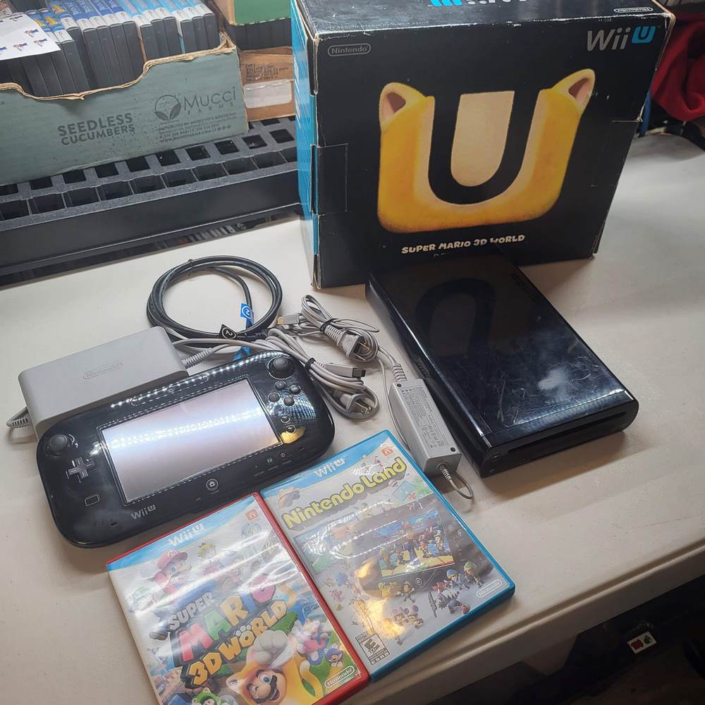 Nintendo Wii U WiiU System Console 32GB Super Mario 3D World Mario Kart 8 high quality Games