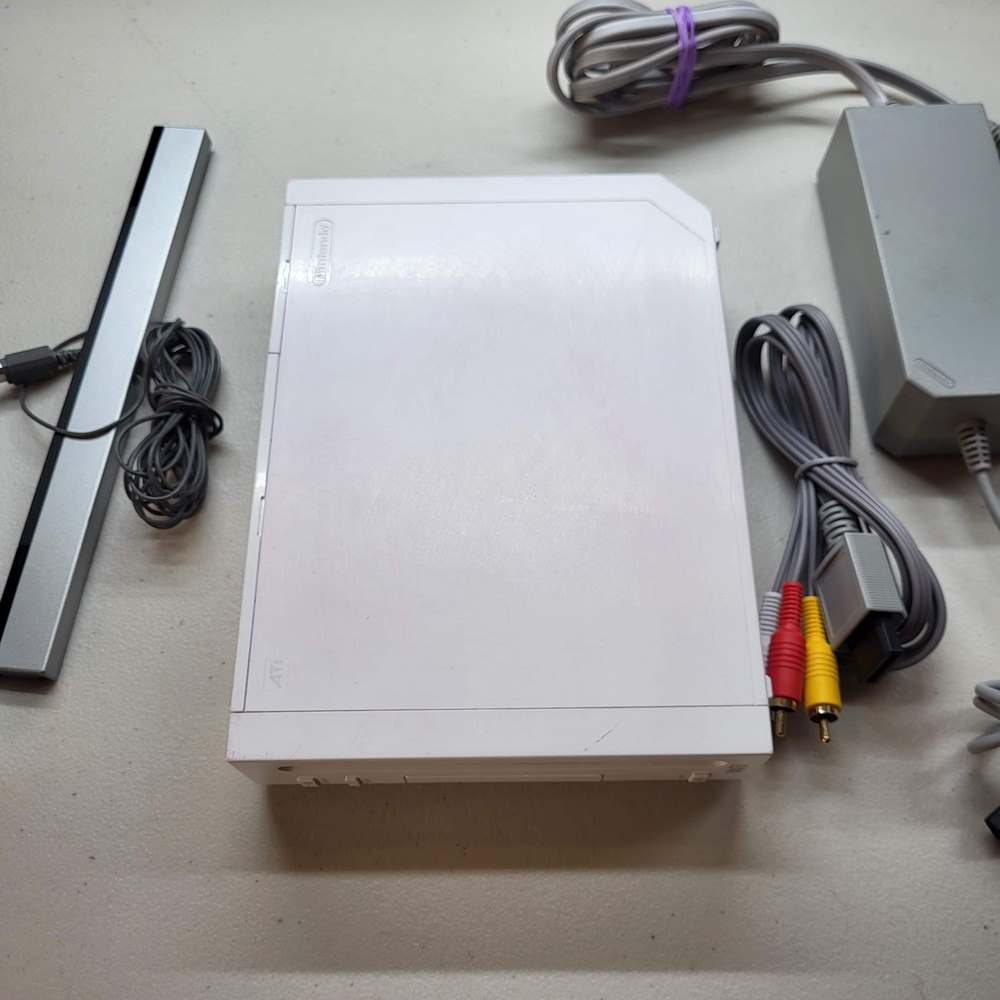 White Console Nintendo Wii System