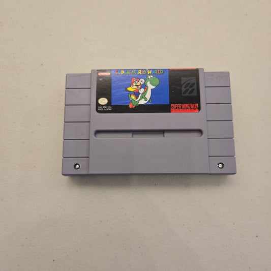 Super Mario World Super Nintendo  (Loose)