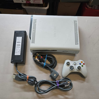 Xbox 360 Console (Condition-) 60 GB