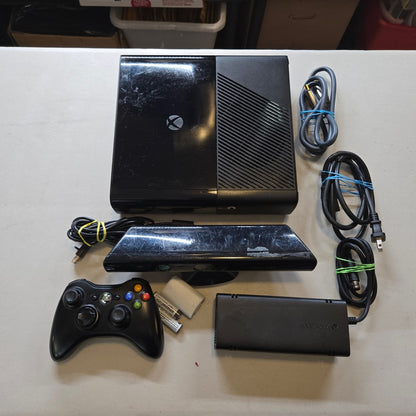 Xbox 360 E Xbox 360 Console (Condition-)