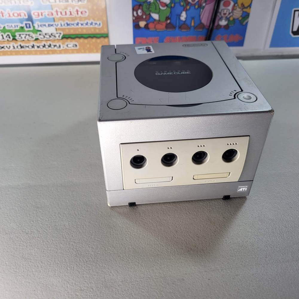 Nintendo Console Silver GameCube System Used   [DOL-101] -- Jeux Video Hobby 