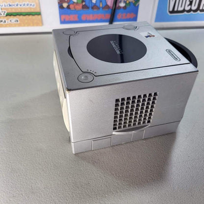 Nintendo Console Silver GameCube System Used   [DOL-101] -- Jeux Video Hobby 