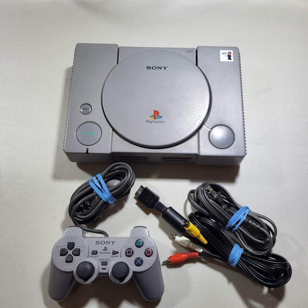 Sony PlayStation PS1 Original Console purchases SCPH-5501 Memory Card Controller & 3 Games